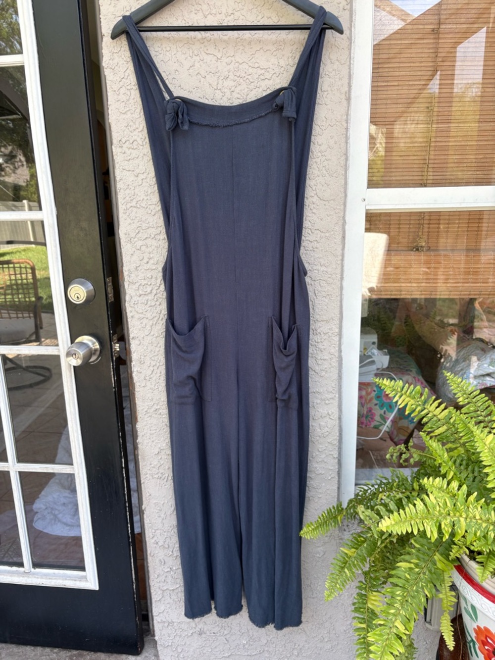 Natural Life size smallWomen's Navy Wide-Leg Pocket Jumpsuit